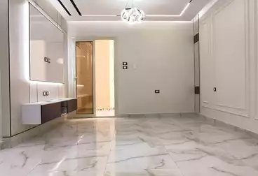 Apartment with Garden For sale - 2 rooms - floor 0