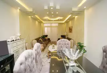 شقق للبيع - 3 غرف - بالدور 10