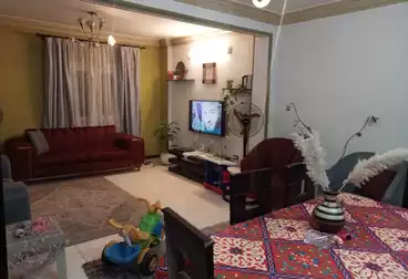 شقق للبيع - 2 غرف - بالدور 4