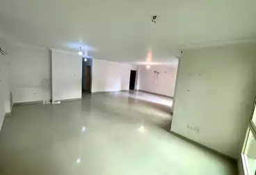 Apartments For rent - 3 rooms - floor 3