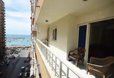 Apartments For rent - 2 rooms - floor 8
