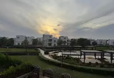 Separate Villa For sale - 4 rooms