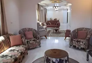 Furnished Apartment For rent - 3 rooms - floor 5