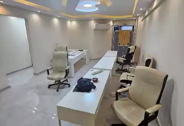 undefined undefined - 2 rooms - floor 6