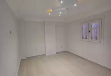 Apartments For sale - 2 rooms - floor 8