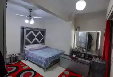 Apartments For sale - 2 rooms - floor 9