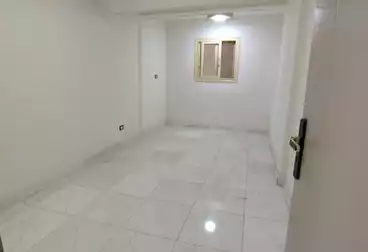Apartments For sale - 3 rooms - floor 1