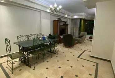Furnished Apartment For rent - 3 rooms - floor 5