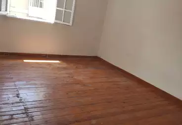 Apartments For sale - 3 rooms - floor 6