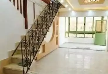 undefined undefined - 5 غرف - بالدور 0