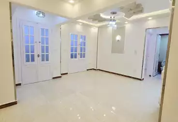 Apartments For sale - 4 rooms - floor 9