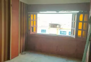 Apartments For sale - 2 rooms - floor 4