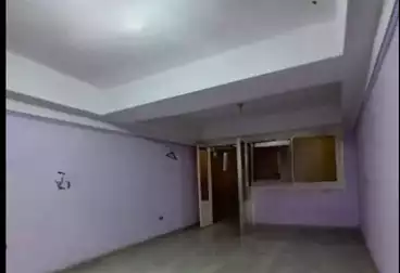 شقق للبيع - 4 غرف - بالدور 0