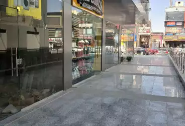 Commercial For sale - floor 0