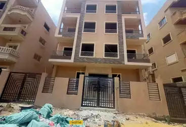 شقق للبيع - 3 غرف - بالدور 2