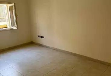Apartments For sale - 3 rooms - floor 2