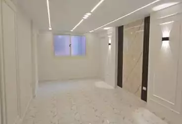 Apartments For sale - 3 rooms - floor 3
