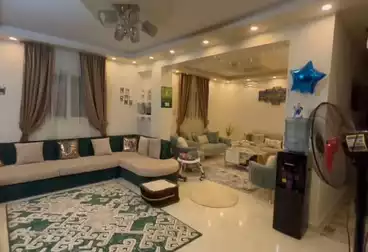 Apartments For sale - 2 rooms - floor 7