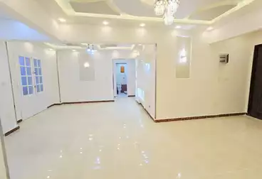 Apartments For sale - 4 rooms - floor 9