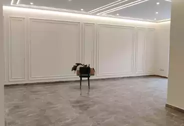 Apartment with Garden For sale - 3 rooms - floor 0