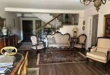 Penthouse For sale - 3 rooms - floor 3
