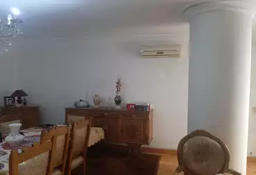 Apartments For sale - 3 rooms - floor 1