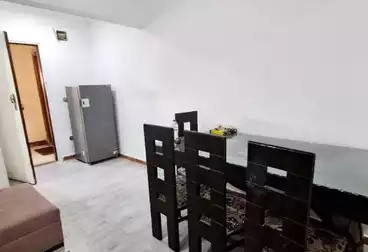 Furnished Apartment For rent - 2 rooms - floor 9