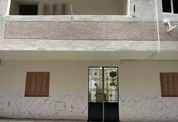 House / Home For sale - 10 rooms