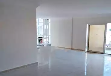 Apartments For sale - 3 rooms - floor 9