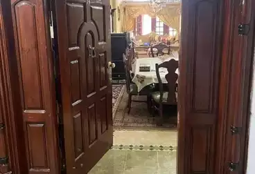 Furnished Apartment For sale - 4 rooms - floor 4