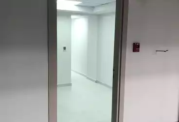 Administrative For rent - 3 rooms - floor 2