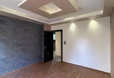 Apartment with Garden For sale - 3 rooms - floor 0