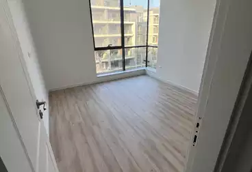 Apartments For sale - 3 rooms - floor 2