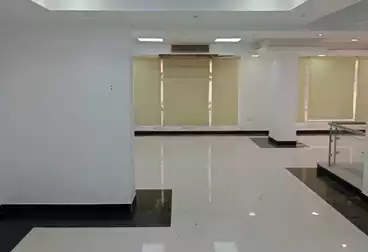 Administrative Building For rent - 24 rooms