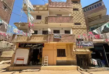 House / Home For sale - 8 rooms