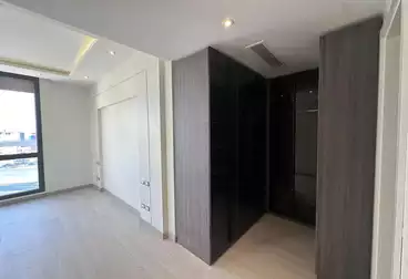 Apartments For rent - 3 rooms - floor 3