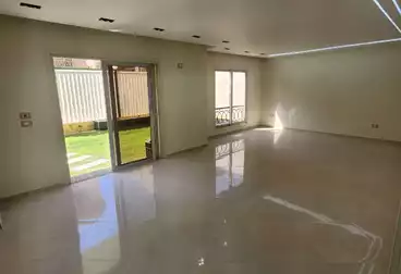 Apartments For sale - 3 rooms - floor 0