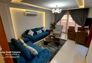 Furnished Apartment For rent - 2 rooms - floor 5