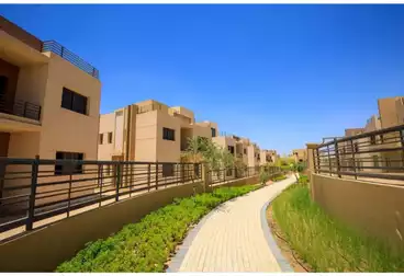 Villas For sale - 4 rooms