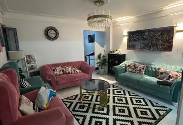 Apartments For sale - 3 rooms - floor 7
