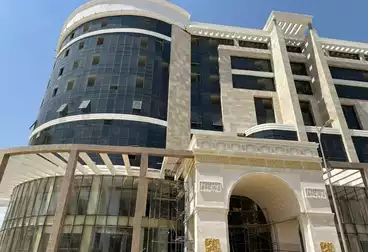 Commercial For sale - floor 0