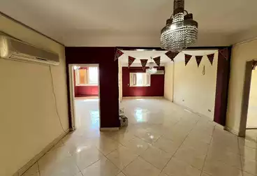 Apartments For sale - 2 rooms - floor 9