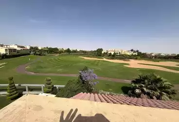 فلل للبيع - 6 غرف