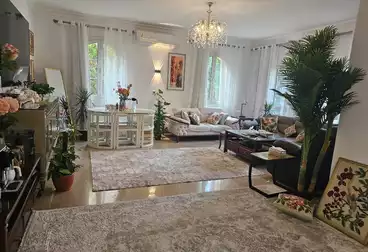 فلل للإيجار - 5 غرف