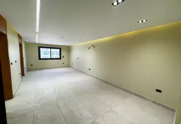 Apartments For sale - 3 rooms - floor 7