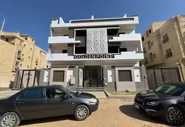 Apartments For sale - 4 rooms - floor 1