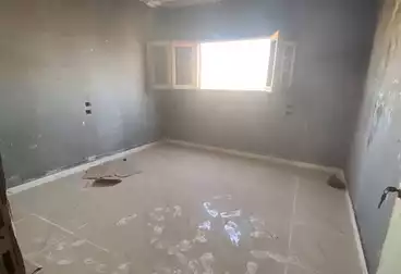 Apartments For sale - 3 rooms - floor 1