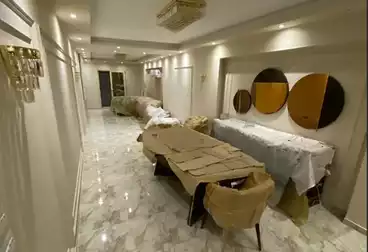 Apartments For sale - 3 rooms - floor 1