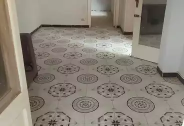 Apartments For sale - 2 rooms - floor 4