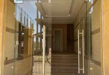 Apartments For sale - 3 rooms - floor 1